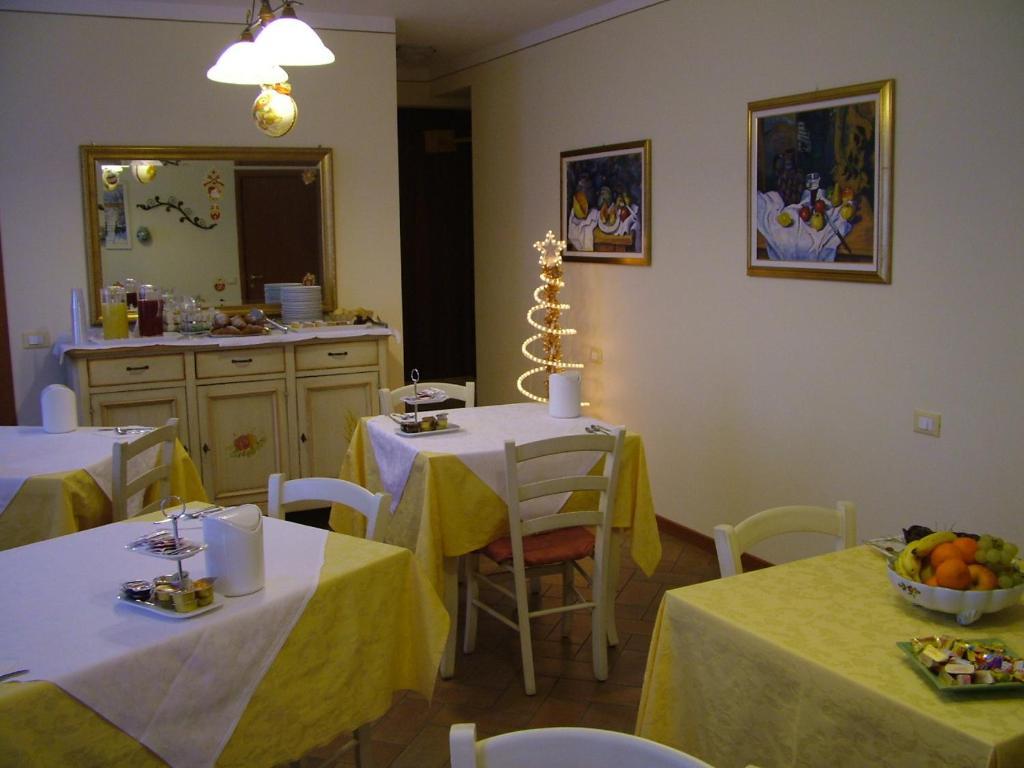 Bb Mambrotta Vendégház San Martino Buon Albergo Kültér fotó