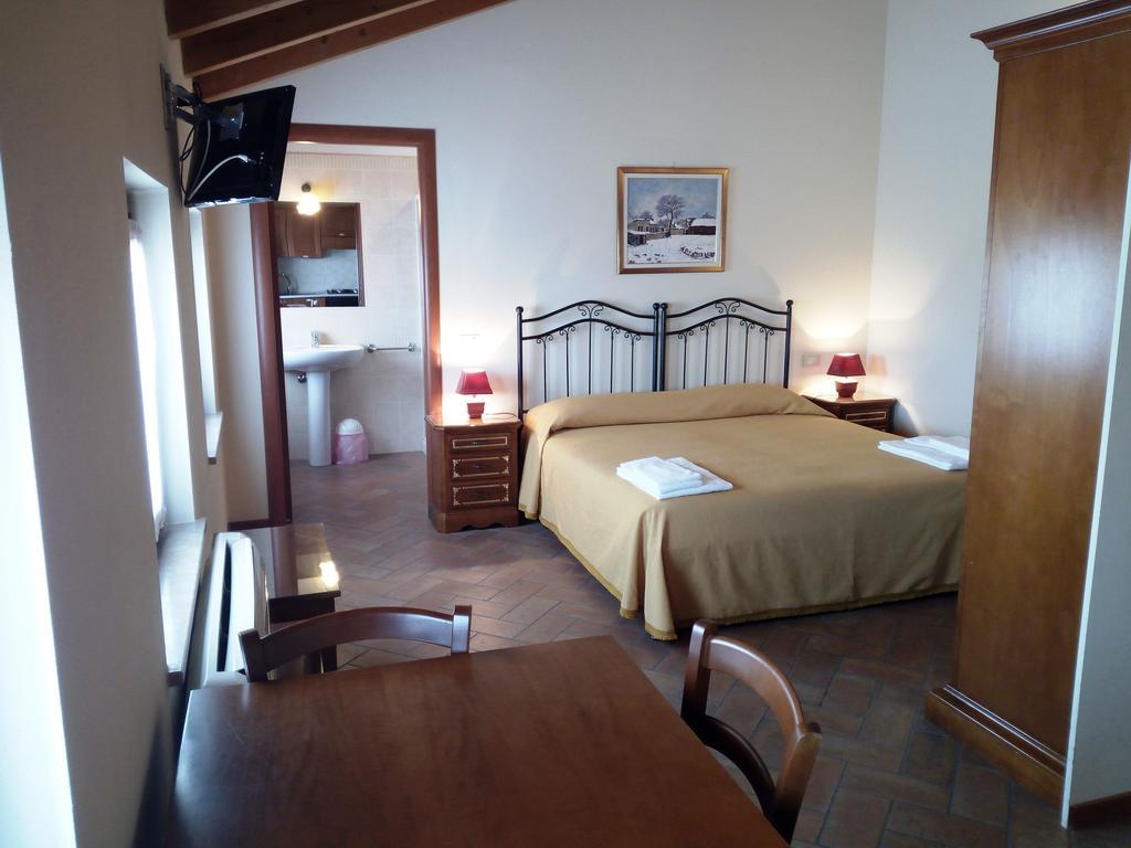 Bb Mambrotta Vendégház San Martino Buon Albergo Kültér fotó